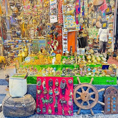 Appartamento Muttrah Souq And Sea View Mascate Esterno foto