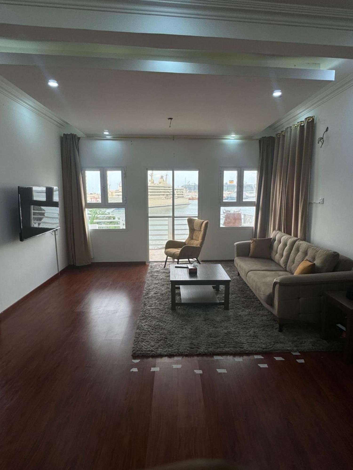 Appartamento Muttrah Souq And Sea View Mascate Esterno foto