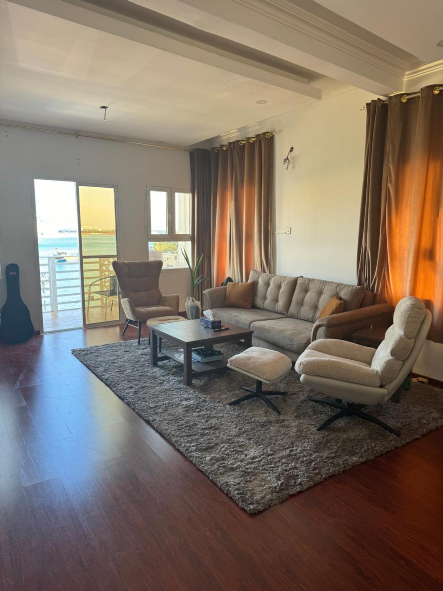 Appartamento Muttrah Souq And Sea View Mascate Esterno foto