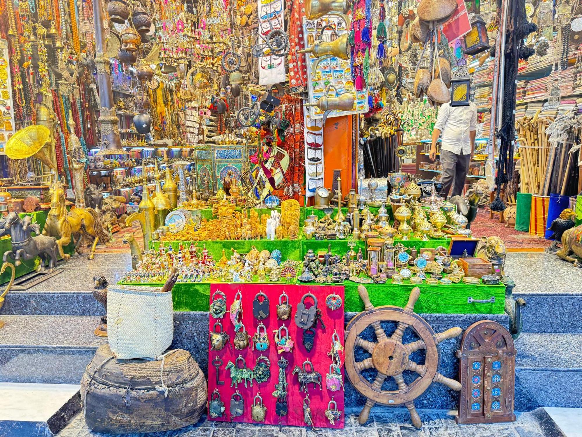 Appartamento Muttrah Souq And Sea View Mascate Esterno foto