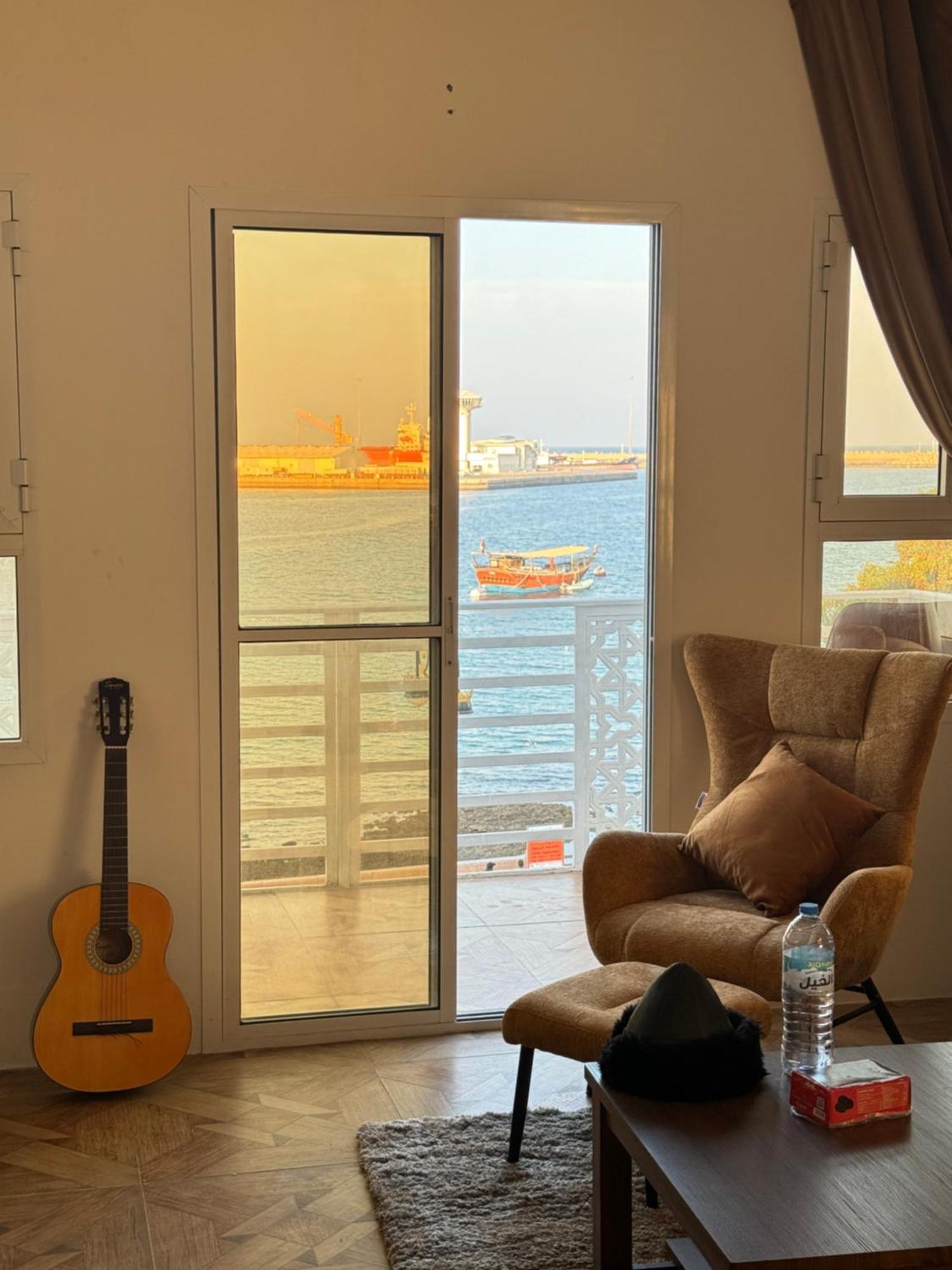 Appartamento Muttrah Souq And Sea View Mascate Esterno foto